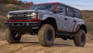Must Watch: Ford Bronco Raptor Crushes Off-Road Course