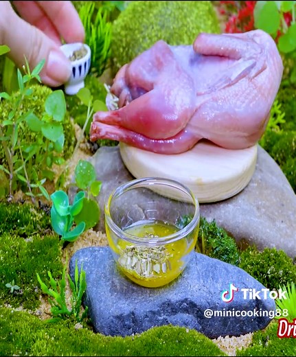 Mini Cooking: The Art of Creating Miniature Dishes