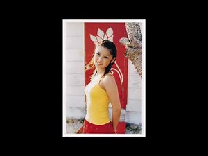 石川梨華さんグラビア写真