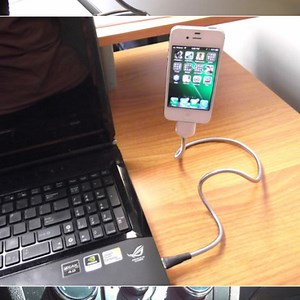 The Une Bobine Charging Cable/Stand Coils Its Way to Success - Core77