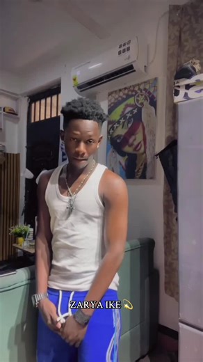 Zarya Skin Showcase and Review