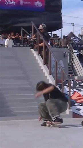 BROKEN BOARD… on this bs36 down the 20-stairset🙄 Toa Sasaki SLS DTLA 2026