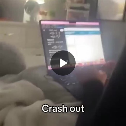 You're stuck on an endless loop with ChatGPT.Here's how to get out of it (3 steps):1. Recognize the loop.LLMs like ChatGPT hallucinate.They get stuck in endless loops of answers, without… | Ruben Hassid | 189 comments