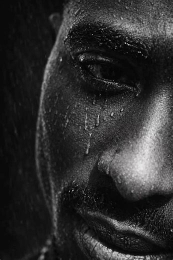 Exploring the Legacy of Tupac Shakur in Hip Hop