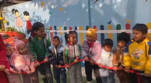 "Shake, Shake, Shake" is a fun and easy song to use with a parachute, stretchy band, scarves - or even just your hands! Here's the link to the full song: https://youtu.be/cx7lK1r7a7o?feature=shared | Children's Music with Nancy Kopman