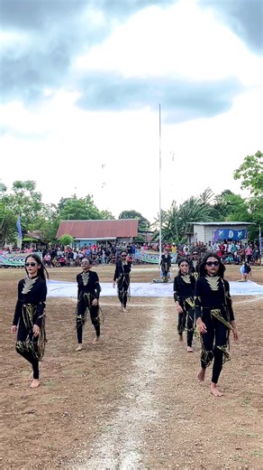 Opening Dance KOXI NTT at Grand final LAISQUA CUP 2024. ✨✨ God bless 🌹 #viraltiktok #fyp #fypシ゚viral #tiktokkupang #nttpride🏝🔥 #kupangpride🏝️🌴 #dance #koxintt🖤🔥 #koxi #koxintt🖤🔥 #laisqua #laisquacup2024 #sepakbola #sepakbolaindonesia #sepakbolarakyat #sepakbolantt