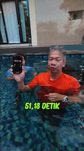 SIAPA BISA TAHAN NAFAS PALING LAMA DI AIR??