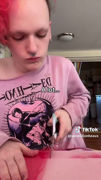 Ruffle Collar Tutorial for Drag and Cosplay