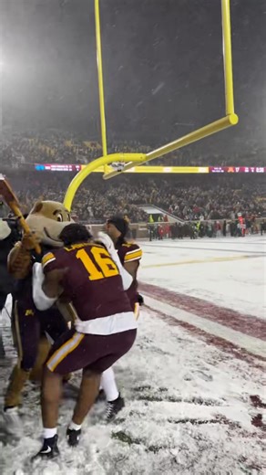 97K views · 2.6K reactions | THE AXE STAYS HERE!!! https://gopherhole.com/boards/forums/7-national-titles-football-forum.2/ #Gophers | GopherHole.com | Facebook