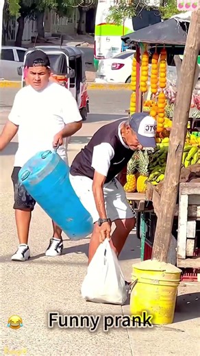 Funny prank #funny #funyvido #prank #fypyoutube