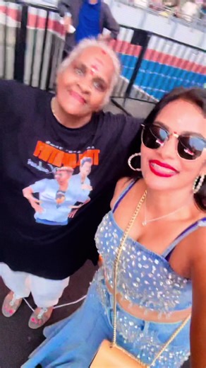 Fulfilled her THALAPATHY MEET UP moments❤️Also brought her to attend her @Mariayee Batumalai Thalapathy jananayagan audio launch(Thalapathy Thiruvizha)🤩Normally she will say No to any concert when I asked but this time quick Yes from her🤭😜Only for thalapathy Vijay ❤️🥰🔥 She enjoyed her self than me😂🤣When she enter the VIP row the crowd cheered up for her😍They recognised her and keep shouting Patti u rocked🔥😎So many took pictures with her and few danced with her too🤩🤩Thank you so much 