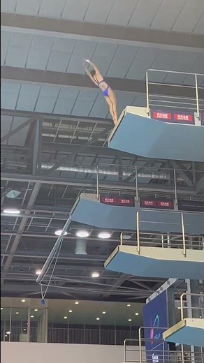 Olympic Champion in action at the FINA Diving World Cup