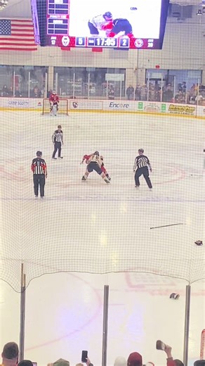 🔥 Birmingham Bulls Hockey. Hard to beat. 💪🐂 The ice is calling in Pelham – fast hits, epic goals, and that electric crowd energy you can’t get anywhere else! 18 home games left this season… don’t miss out on the action at the Pelham Civic Complex!