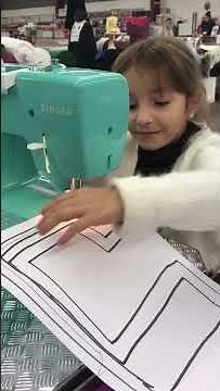 Initiation Machine à Coudre pour les enfants