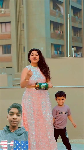 Meri Patang kisne kati 😘🥰ll skm5550 shorts Reaction shorts ll #skmshorts #ytshorts #short