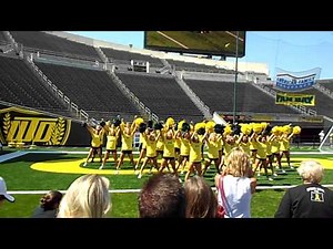 2011-2012 Oregon Ducks Cheerleaders