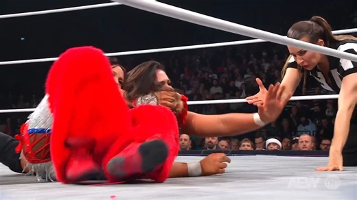 WE HAVE A NEW CHAMPION! @HAILWINDSOR HAS DONE IT! Watch #AEWCollision on TNT & HBO Max | All Elite Wrestling