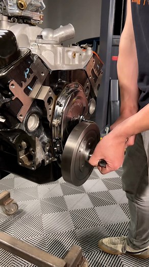 A piston stop tool is just one way to find top dead center #engine #techtip #piston #topdeadcenter #tdc #mechanic #v8 #howto #speedwaymotors | Speedway Motors