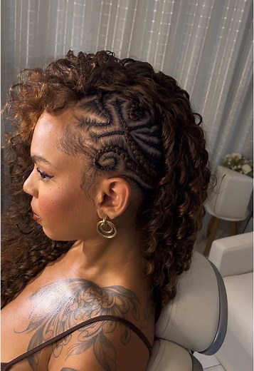 Cabelo Ester T2/27: Trança Nagô em Destaque