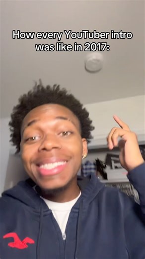 How every youtuber intro was in 2017 😂