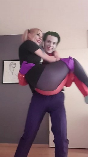 he saved me😍@jokersknives #puddinfamily #harleyquinn #joker #cosplaycouple #madlove #dcuniverse