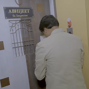 80K views · 4.7K reactions | Senior Inspector #abhijeet ne fir se kho diya apna yaaddash  ll Daya Abhijeet fight or maarpit kiya.... #CID | C.I.D | Facebook