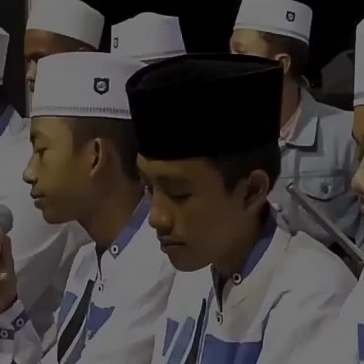 #syubbanulmuslimin #syubbanloversnusantara #azmiaskandar #sholawat #sholawatan_yuk #fyp #fypシ #azzahir #syekhermania #zahirmania #aznovaraalabshor