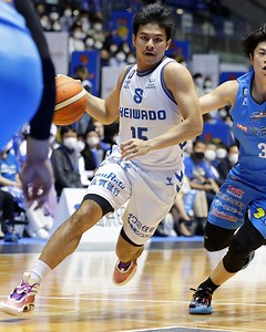 553K views · 11K reactions | Kiefer Ravena  goes off for 21 points  #bleague | 滋賀レイクス Shiga Lakes | B.LEAGUE（Japan Professional Basketball League） | Facebook