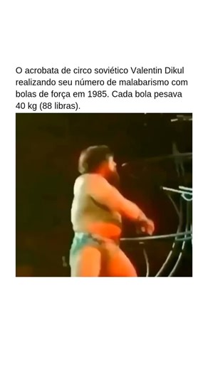 Histórias Fascinantes on Instagram: "Aos 14 anos, Dikul caiu de uma altura de 13 metros durante uma apresentação de ginástica, fraturando a coluna e sofrendo uma lesão cerebral. Apesar de ter sido informado de que não voltaria a andar, ele treinou de 5 a 6 horas por dia com elásticos, pesos e flexões. Recuperou a força na parte superior do corpo, usou cordas e pesos para movimentar as pernas e recebeu alta do hospital em 8 meses. Atraindo a atenção da mídia, Dikul respondeu a inúmeras cartas, co