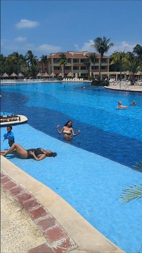 Main activity pool 🩱 Bahia Principe Grand Coba 🩳 Riviera Maya