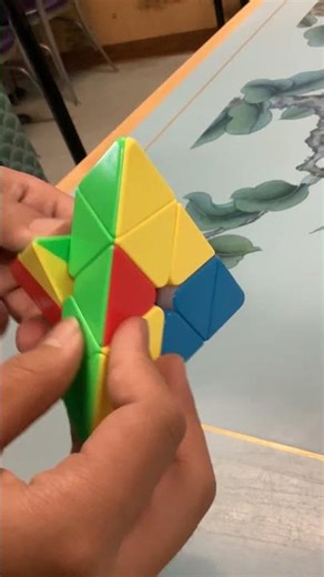 Solving a Pyraminx