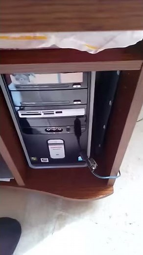 Tuto : Comment allumer un ordinateur.