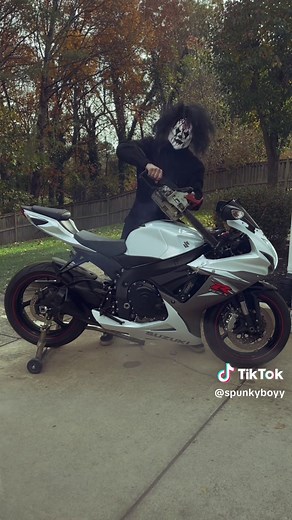 Suzuki GSXR Motorcycle Life