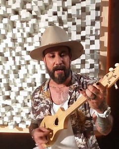 ❤️ | AJ McLean