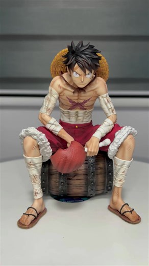 BT Studio Luffy Sitting Figure Collectible Toy
