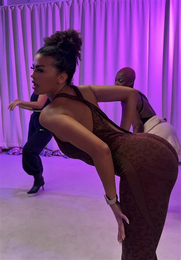 Empowering Heels Dance Class for International Women's Day