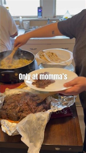 Breakfast at momma’s be like….🫠 #mommascooking #familytime #foodreviews #howto #foodie #salena
