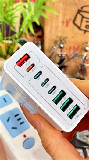 Upgrade Your Charging Experience with 8-in-1 USB Hub