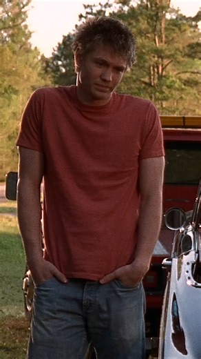 First of all, we're obsessed with them. ONE TREE HILL is now playing on Netflix UK/IE. | Netflix