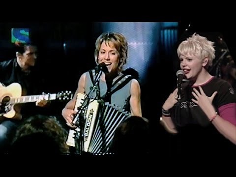 Dixie Chicks & Sheryl Crow - "You Were Mine" (LIVE, 1999)