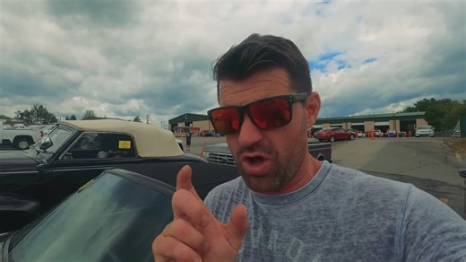 Shopping wholesale auction with four hundred for flip challenge