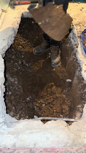 Sewer dig up #bluecollar #plumber #sewer#drain#repair