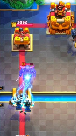 The EWIZ-ZAPPIES "AMP-LOCK" is Broken! ⚡️🦾 (14,000 Trophy Meta) #Shorts #ClashRoyale #USA #Gaming