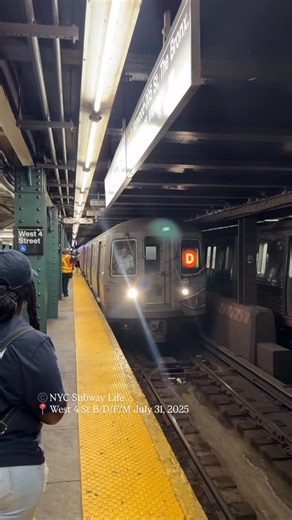 28K views · 399 reactions | “Watch The Stop Arms Entering West 4 St”. Train operators are carefully checking the Stop Arms when arriving at West 4 St, where a loss of power caused chaos the morning and afternoon of July 31st. #NYCSubway #NYC #NewYorkCity | NYC Subway Life | Facebook