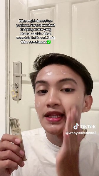 Rahasia Kecantikan: Sleeping Mask dengan Hyaluronic Acid