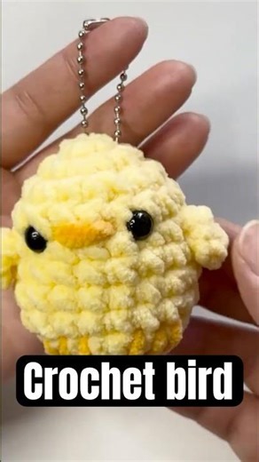 EASY Crochet Chick Keychain in just 15 mins! #beginnercrochet #crochetpatterns #crochettutorial