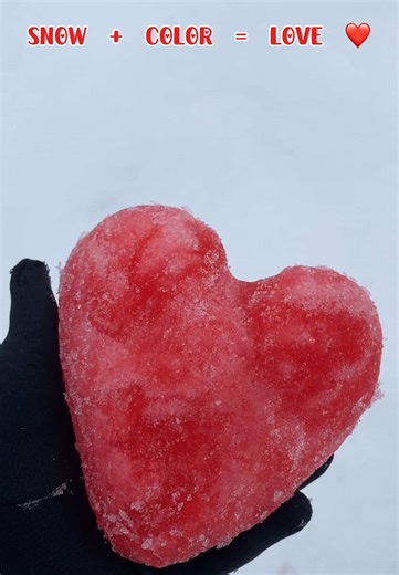 Snow ❄️ color = love ❤️ #wintermagic #snowheart #ValentinesVibes #valentinesday #heart