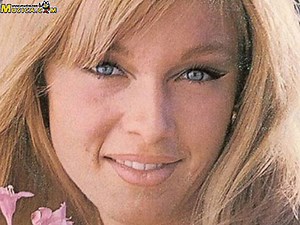 Me conformo - Letra - Marisol