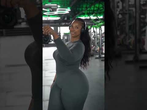 QIQI HILL,Thick thighs, curvy plus size Gym & fitness influencer.Biography|Age|Wiki. American model✅