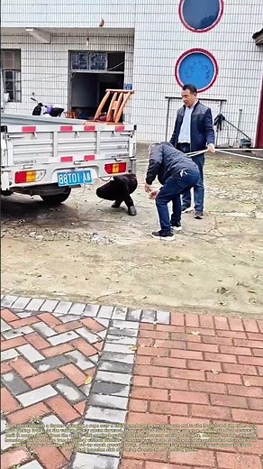 Snagging a Rope Over Branches: How a Truck Breaks Unwanted Limbs Cleanly